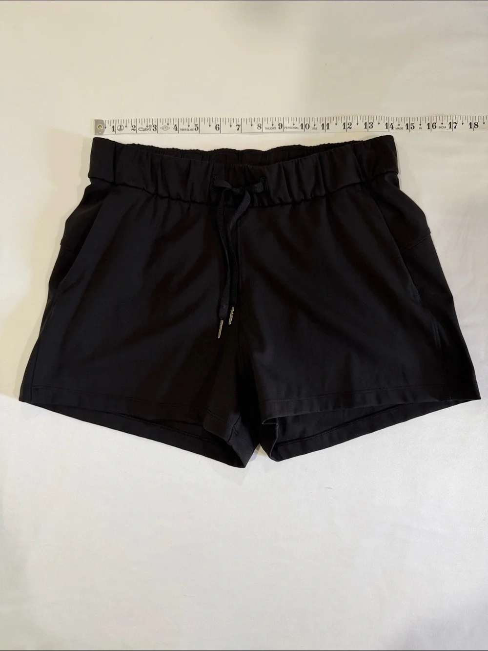 Lululemon On The Fly Short *2.5